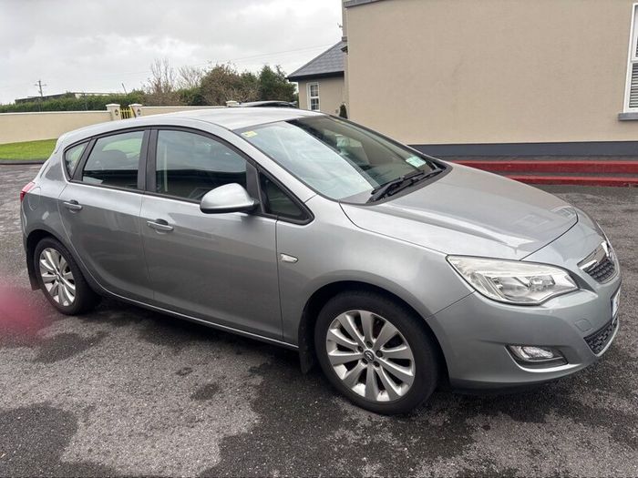 Opel Astra 2010