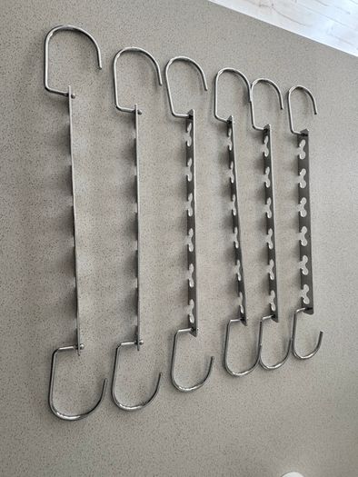 Space Saving Cascading Hangers - Chrome, Set of 6 (New)