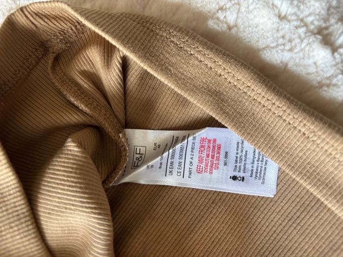 F&F vest top - beige - size UK 18