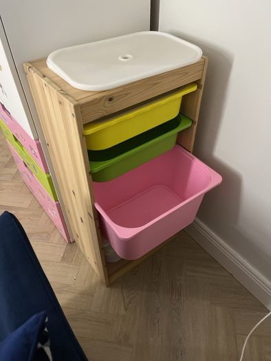 kids storage with 4 boxes