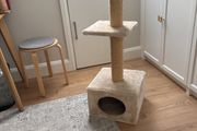 Cat tree