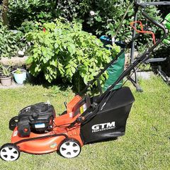 Self Propelled Lawnmower