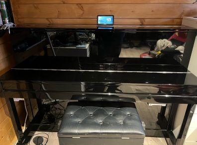Ritmuller Comfort 110 Piano with Silent System and stool