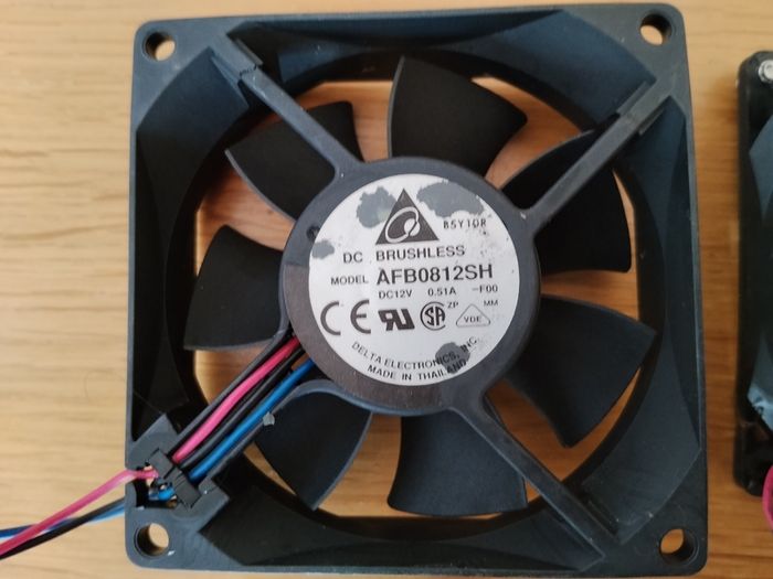 Computer Fans 80mm x 80mm x 25mm