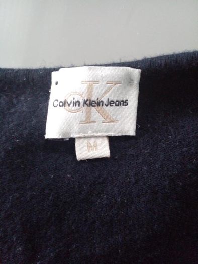 Calvin Klein top UK 6