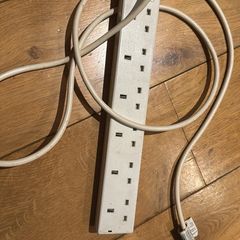 6-Way Extension Lead (White)