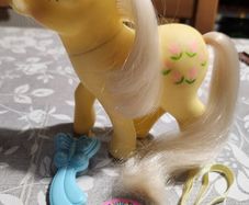 Vinyage G1 My Little Pony - Posey With Original Complete Accessories