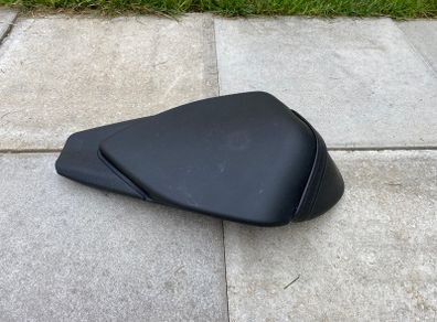 Aprilia Tuono V4 pillion passenger seat