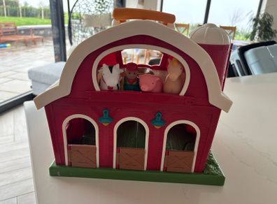 barn farm toy with animals