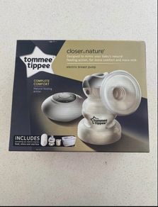 Tommee Tippee Closer to Nature Electric Breast Pump with extras