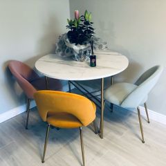 Dining table with 3 chairs