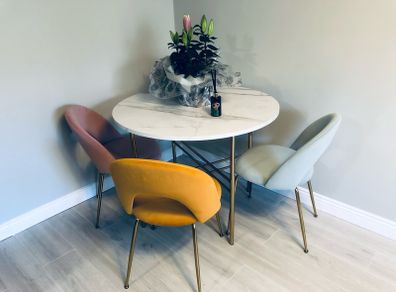 Dining table with 3 chairs
