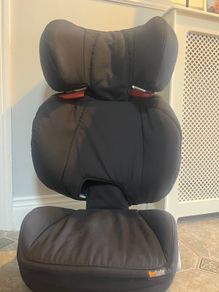 Carseat    Be safe izi up x 3