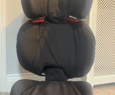 Car seat be safe izi up x 3
