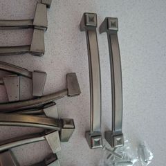 Kitchen Cabinet Handles