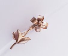 Rustic Flower Brooch