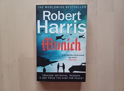Munich by Robert Harris (Espionage Mystery Suspense Paperback 2018)
