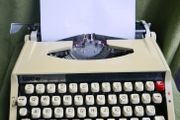Vintage Brother Deluxe 850TR Portable Typewriter in Black Case - Fully Functional!