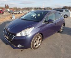 Low Milage Peugeot 2015/02 1.2L Automatic