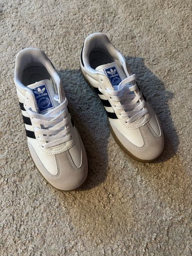 Adidas Samba