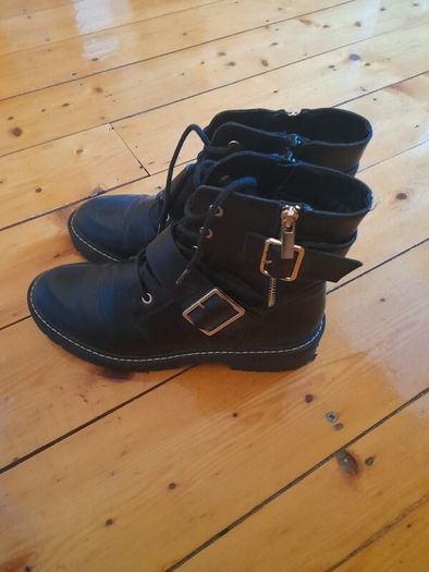 ladies boots