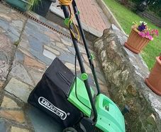 Draper moss remover and roreater