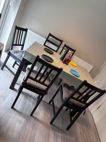 Ikea extendable table 4/6/8/10 seater