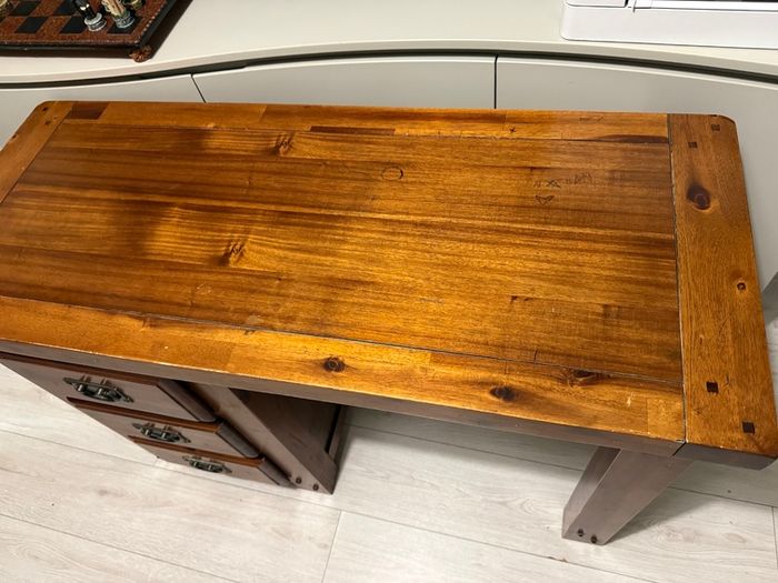 Solid Wooden Desk Rustic Style with 3 Drawers