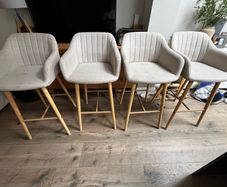Bar stool x 4