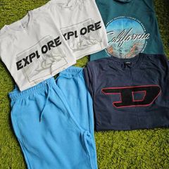 Mens clothes bundle size XL. Only tshirts available