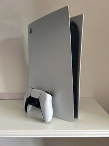 Sony PlayStation 5 Disc Edition 1TB + 3 games