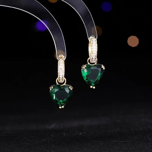 Heart-shaped earrings