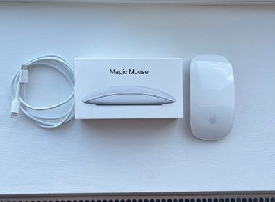 Official Apple Magic Mouse (Wireless / Bluetooth) Boxed with Cable