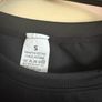 unisex top Image 3