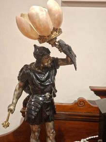 Antique warrior Table lamp