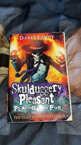 Skulduggery Pleasant Playing with Fire (Water Damaged)