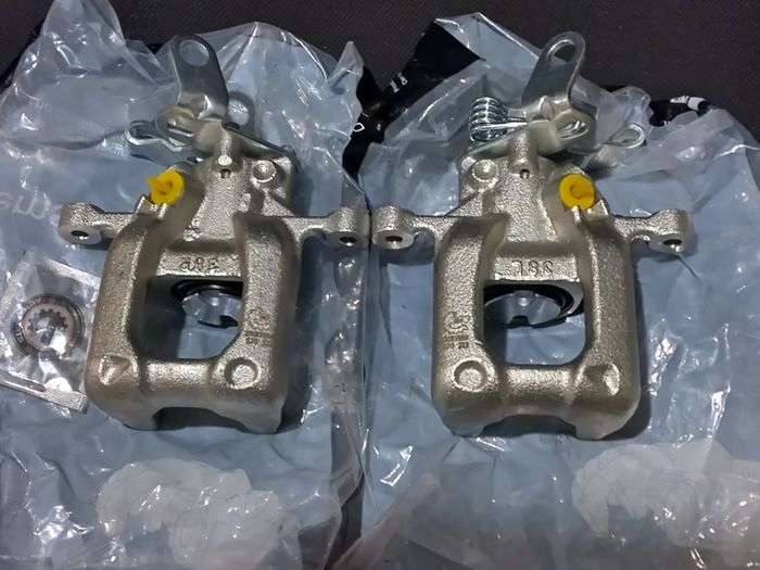 2012 Skoda Superb Parts