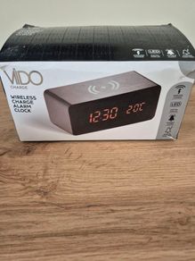 wireless alarm charging clock
