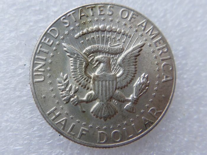 1969 Kennedy Half Dollar 40% Silver