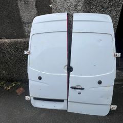 Mercedes sprinter/Volkswagen crafter 2006/2018 back doors