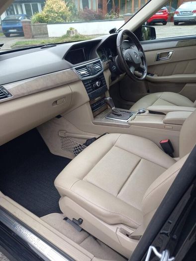 Mercedes-Benz E-Class 2011