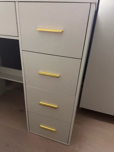 Make up table and mirror small