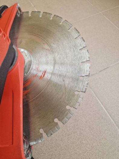 DSH 600-22 Battery-powered cut-off saw