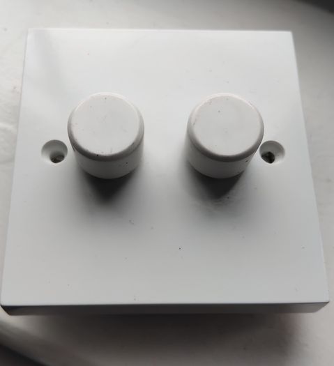 Light fitting
