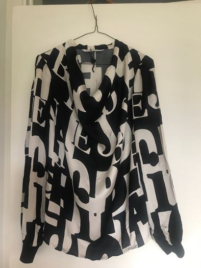 Ladies Top worn twice