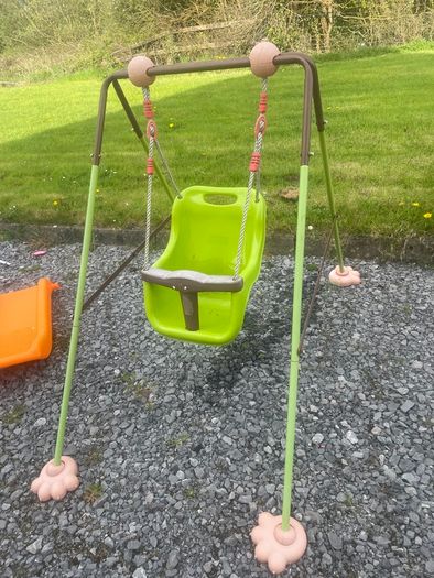 Baby swing