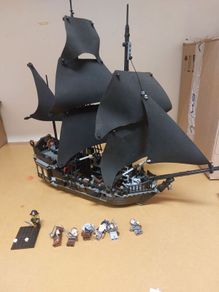 lego black pearl 4184