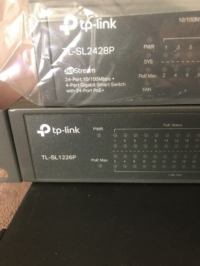 Network switches 2x10/100 1x10/100/1000