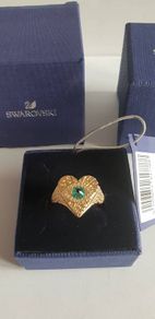 New Swarovski Ring