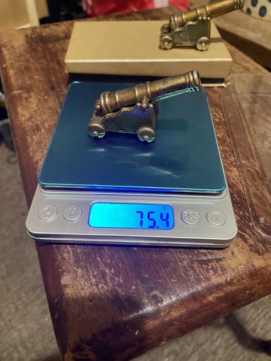 Vintage miniature brass/pewter cannon figurines